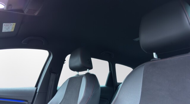 SEAT LEON ST 2.0 TDI FR 4D