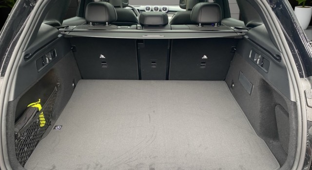 MERCEDES-BENZ GLC 300 4Matic 9G-Tronic