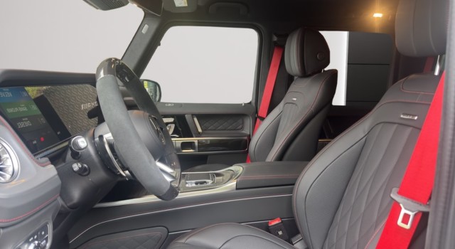 MERCEDES-BENZ G 63 AMG 9G-Tronic