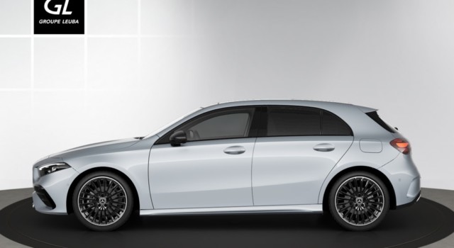 MERCEDES-BENZ A 200 Night Star 7G-DCT