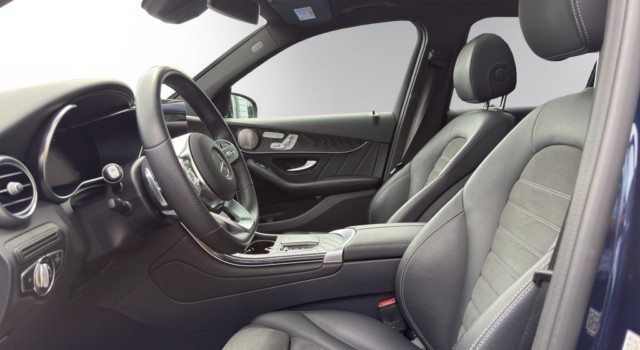 MERCEDES-BENZ GLC 300 e AMG Line 4Matic
