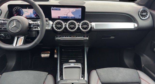 MERCEDES-BENZ GLB 250 4Matic 8G-Tronic