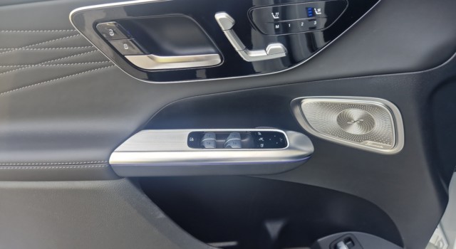 MERCEDES-BENZ GLC 300 e 4M EQ Star