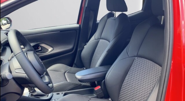 MAZDA 2 Hybrid Homura