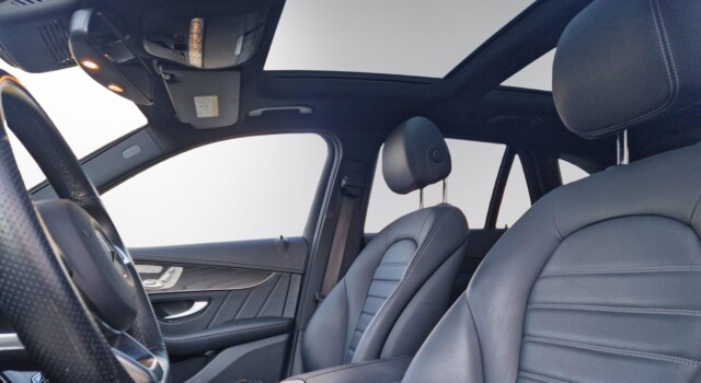 MERCEDES-BENZ GLC 220 d AMG Line 4Matic 9G-Tronic