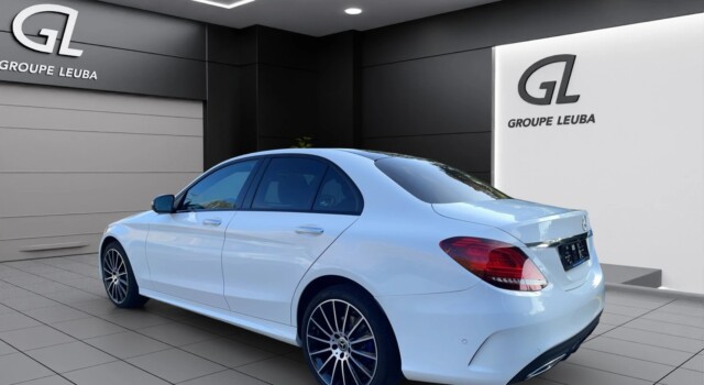 MERCEDES-BENZ C 200 4Matic AMG Line 9G-Tronic