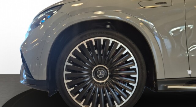 MERCEDES-BENZ EQE SUV AMG 43 4 M Exe.Ed