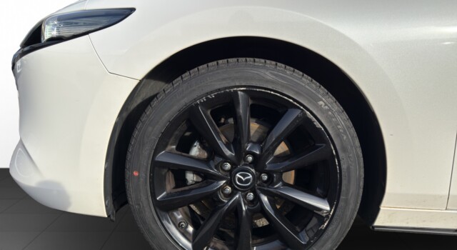 MAZDA 3 HB X MHD 180 Revol AWD