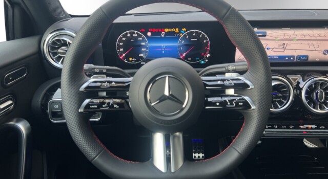MERCEDES-BENZ A 250 4Matic 8G-DCT