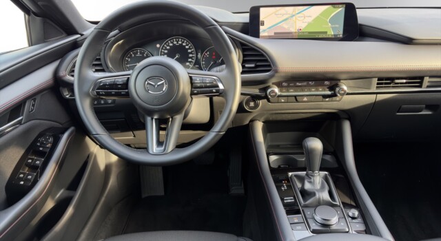 MAZDA 3 HB G 140 Homura A