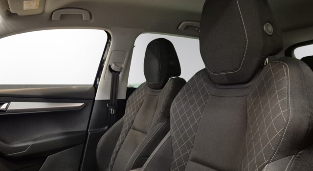 SKODA KAROQ 2.0TDI Ambition 4×4