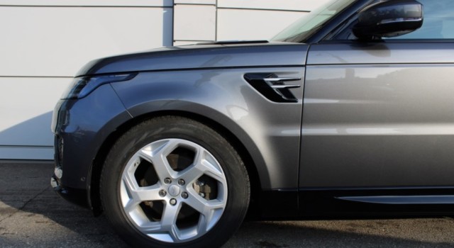 LAND ROVER RANGE ROVER SPORT 3.0 SDV6 HSE Automatic