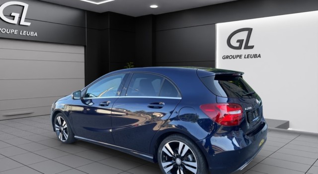MERCEDES-BENZ A 200 Night Star 7G-DCT