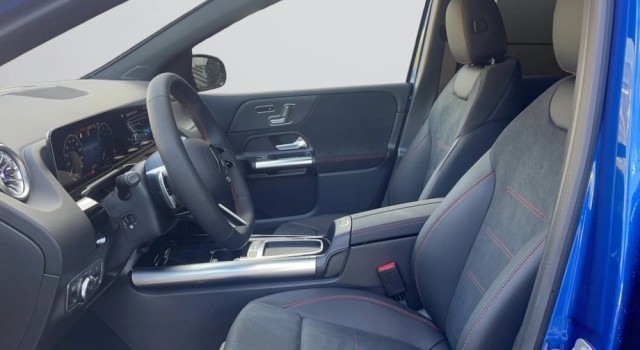 MERCEDES-BENZ B 220 4Matic 8G-DCT