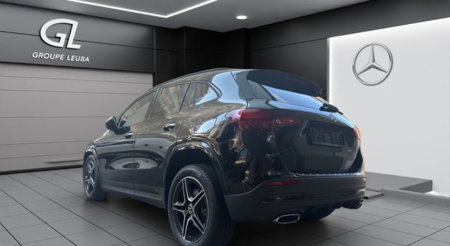 MERCEDES-BENZ GLA 220 4Matic 8G-DCT