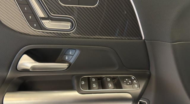 MERCEDES-BENZ GLA 220 4Matic 8G-DCT