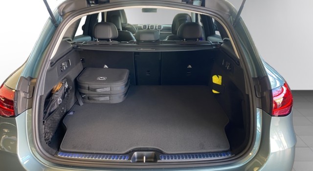 MERCEDES-BENZ GLC 300 e 4M EQ Star