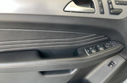 MERCEDES-BENZ ML 350 BlueTEC Exec. 4M