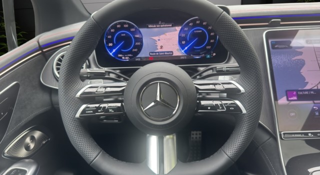 MERCEDES-BENZ EQE 350 4 Matic Executive Edition