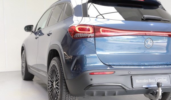 MERCEDES-BENZ EQA 250 AMG Line AMG Line