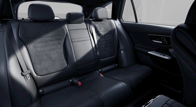MERCEDES-BENZ C 220 d T 4 Matic