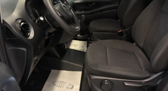 MERCEDES-BENZ VITO 114 CDI Lang Pro