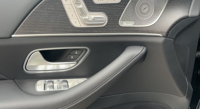 MERCEDES-BENZ GLE 300 d 4Matic 9G-Tronic