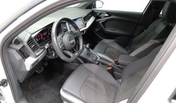 AUDI A1 30 TFSI