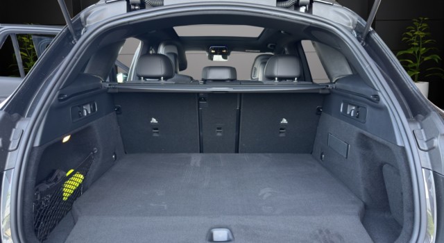 MERCEDES-BENZ GLC 300 e 4Matic EQ Star 9G-Tronic
