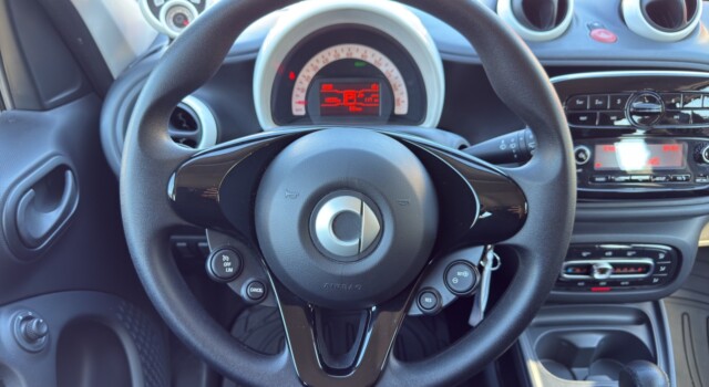 SMART FORFOUR EQ passion