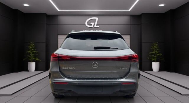 MERCEDES-BENZ EQA 350 66,5 kWh 4Matic Excellence