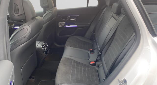 MERCEDES-BENZ GLC 300 4Matic 9G-Tronic