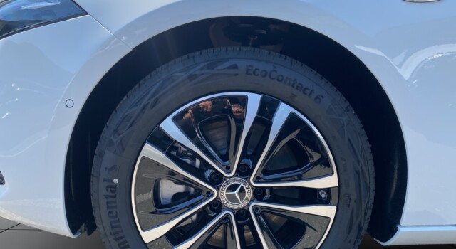 MERCEDES-BENZ A 250 e EQ Star 8G-DCT