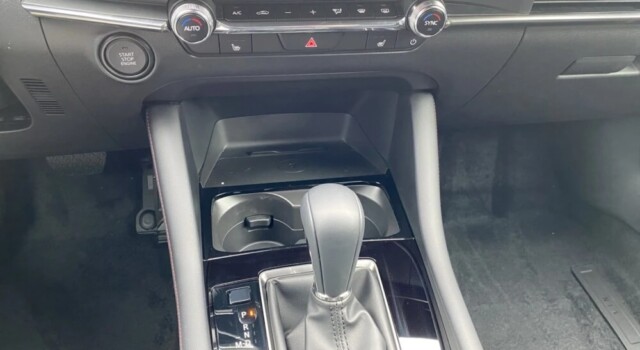 MAZDA 3 Hatchback SKYACTIV-X M Hybrid 186 Homura Automat