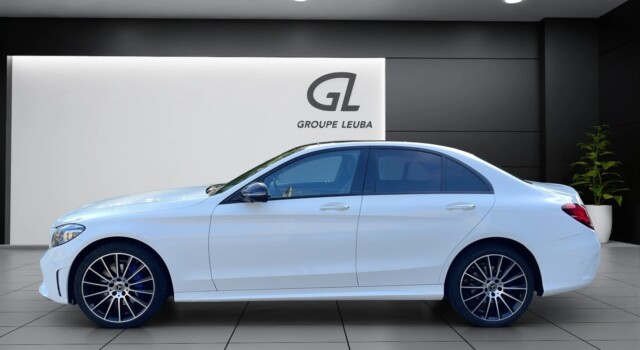 MERCEDES-BENZ C 200 4Matic AMG Line 9G-Tronic