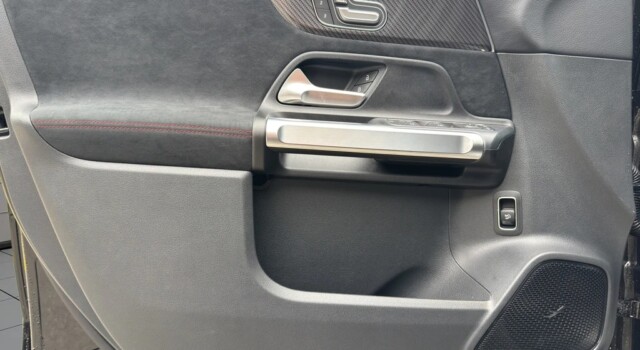 MERCEDES-BENZ GLB 220 4Matic 8G-Tronic