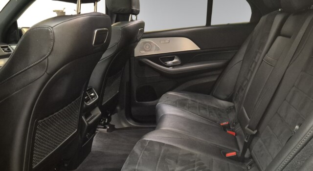 MERCEDES-BENZ GLE 300 d AMG Line 4Matic