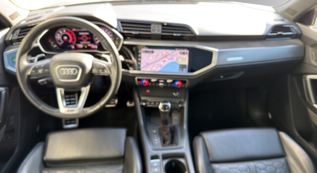 AUDI RS Q3 SB 2.5 TFSI quattro