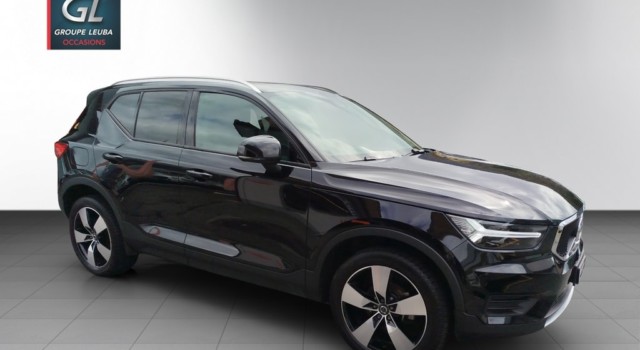 VOLVO XC40 T3 Momentum