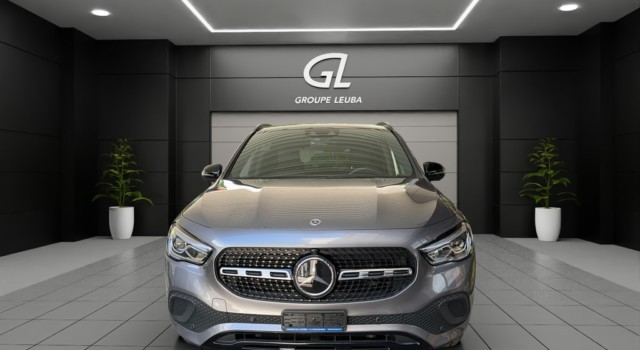 MERCEDES-BENZ GLA 250 4Matic Progressive 8G-DCT