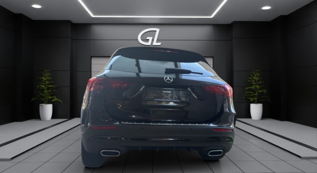 MERCEDES-BENZ GLA 220 4Matic 8G-DCT