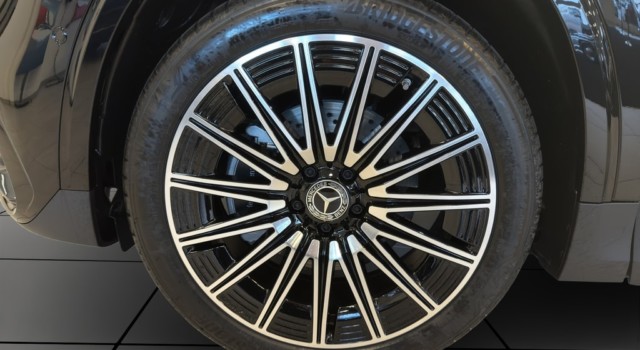 MERCEDES-BENZ GLA 220 4Matic 8G-DCT