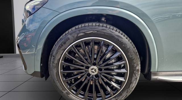 MERCEDES-BENZ GLC 300 e 4M EQ Star