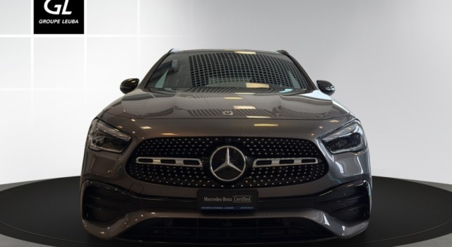 MERCEDES-BENZ GLA 220 d AMG Line 4Matic