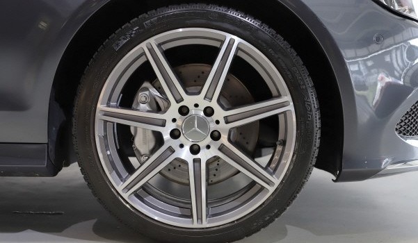 MERCEDES-BENZ CLS 400 4Matic