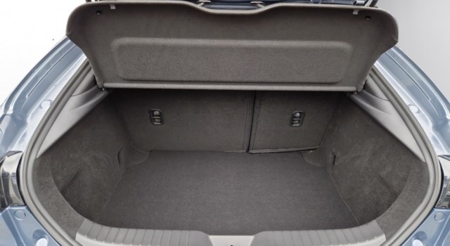 MAZDA 3 Hatchback SKYACTIV-X M Hybrid 186 AWD Homura Automat