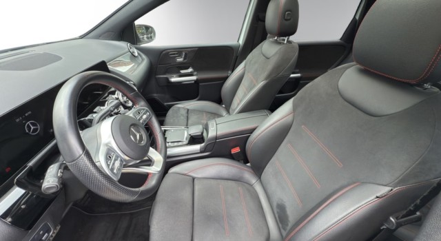 MERCEDES-BENZ B 220 4Matic AMG Line