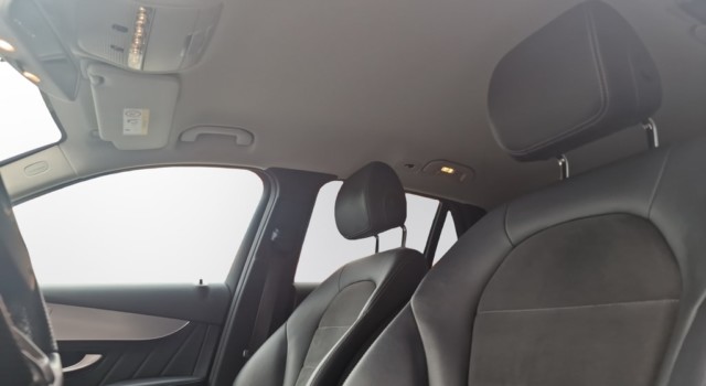 MERCEDES-BENZ GLC 250 AMG Line 4Matic