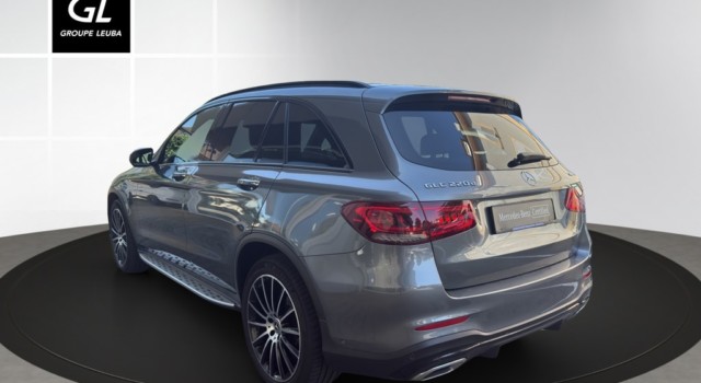MERCEDES-BENZ GLC 220 d AMG Line 4Matic