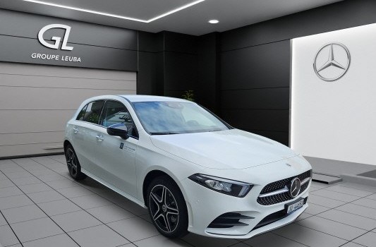 MERCEDES-BENZ A 250 e AMG Line